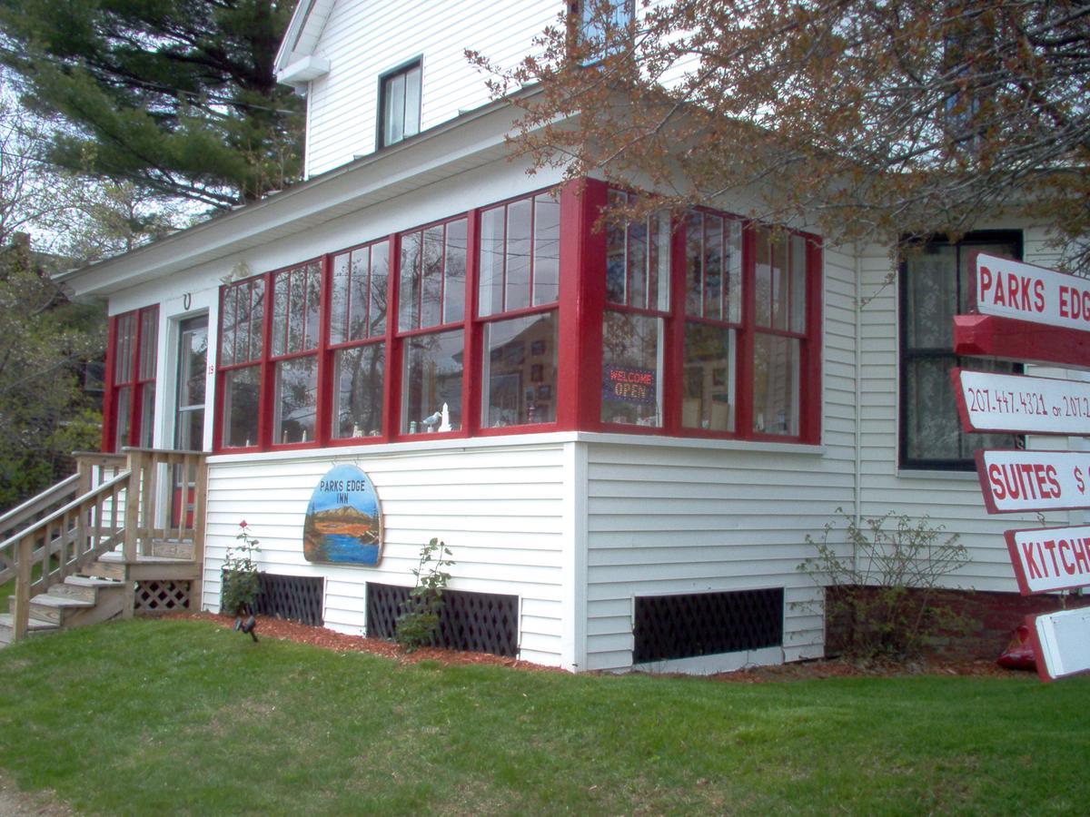 Parks Edge Inn Millinocket Ngoại thất bức ảnh